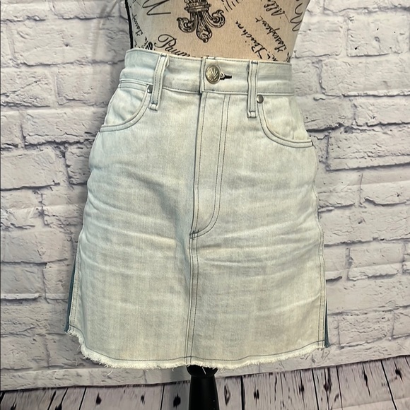 Rag & Bone Double Blues Denim Jean Skirt Size 25 Pockets Moss - Picture 3 of 9